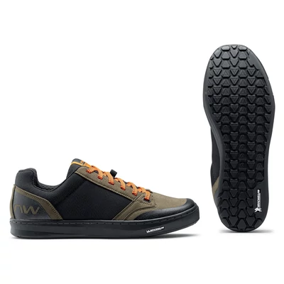 CIPŐ NORTHWAVE FLAT TRIBE 2 40 (FOREST)