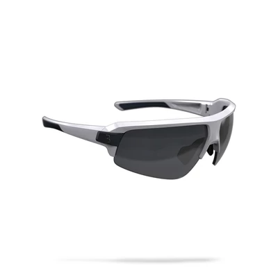 BBB BSG-62 kerékpáros szemüveg Impulse fényes fehér keret / PC füst MLC lencsékkel
